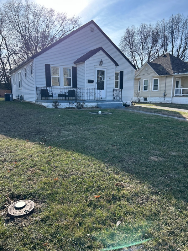 Building Photo - 814 W Pearl St