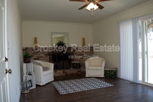 Foto del edificio - 1132 Adobe Pl