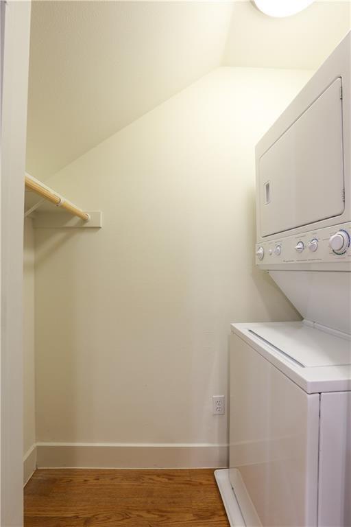 Foto del edificio - 711 W 32nd St
