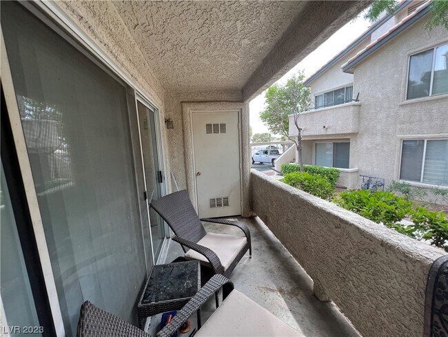 Building Photo - 5259 Caspian Springs Dr
