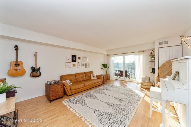 Building Photo - 1450 Sandpebble Dr