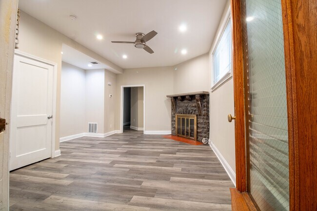 Foto del edificio - 711 N 63rd St