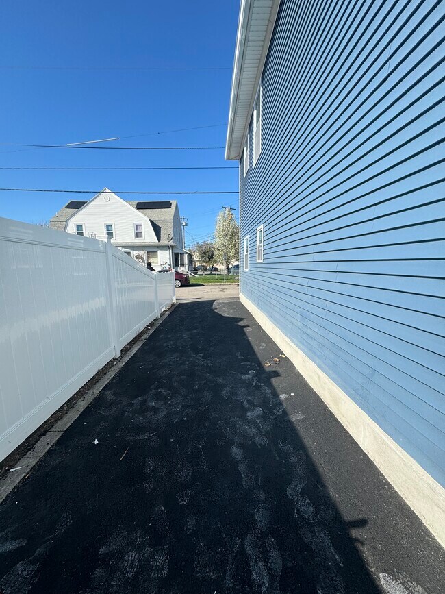 Foto del edificio - 460 Smithfield Ave