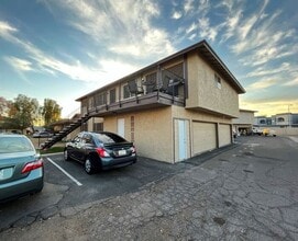 Building Photo - 3352 W Harmont Dr