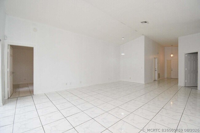 Foto del edificio - 1456 Waterway Cove Dr