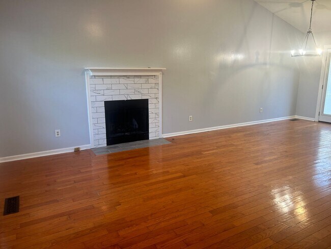 Foto del edificio - 4663 Tradewinds Ct