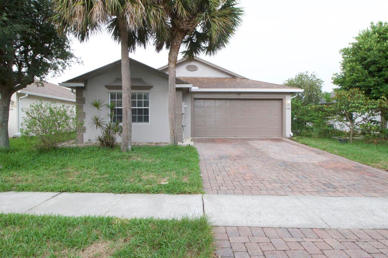 Primary Photo - 5086 Rambler Rose Way