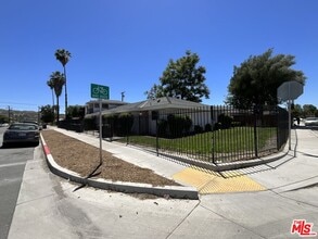 Building Photo - 1287 Olive Tree Ln