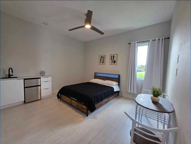 Photo - 1811 Lake Pickett Rd (Orlando, FL) Apartment