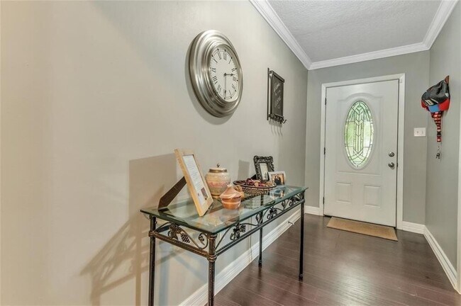 Foto del edificio - 5610 Duxbury St
