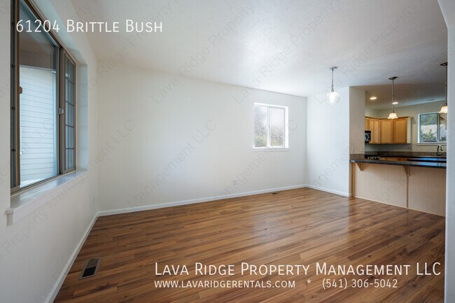 Foto del edificio - 61204 Brittle Bush St