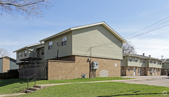 Foto del edificio - Mckinley Gardens Apartments
