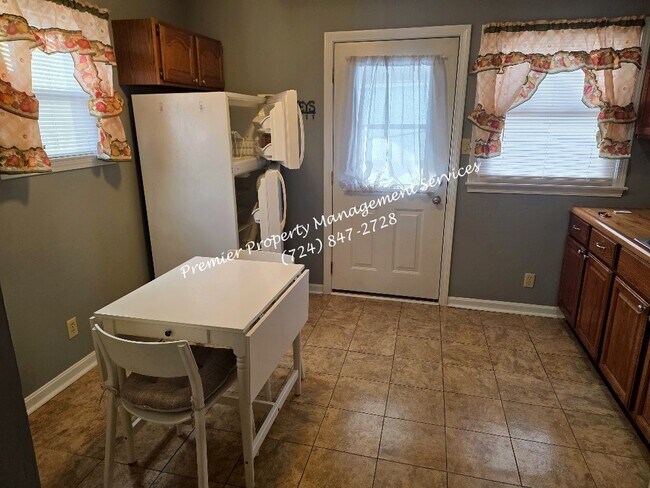 Foto del edificio - 1176 March St