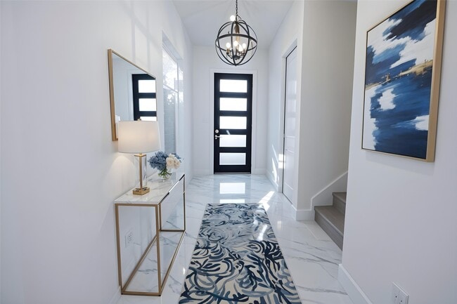 Building Photo - 5906 St Augustine St