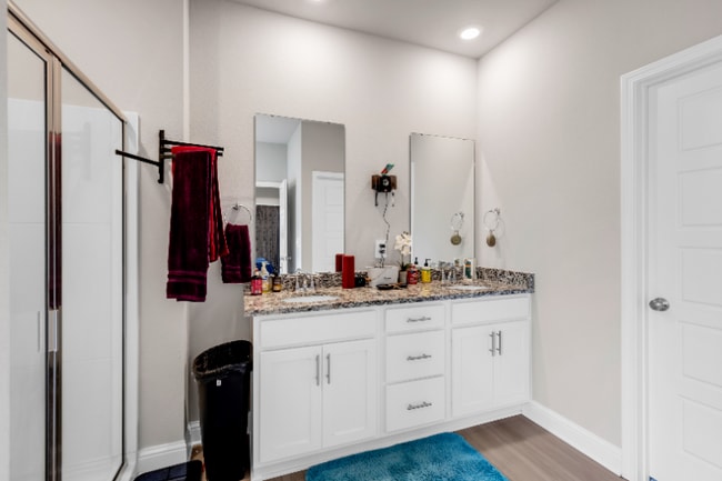 Foto del edificio - 5371 Leeds Ln
