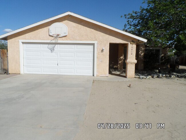 Foto del edificio - 3 Bedrooms, 2 Bathroom, Large Fully Fenced...