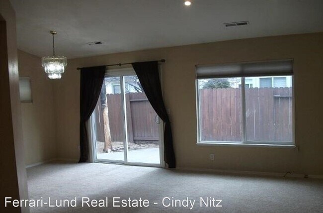 Foto del edificio - 2 br, 2 bath House - 4575 China Rose Circle