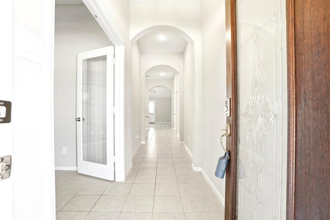 Foto del edificio - 3718 Logandale Ridge Ln