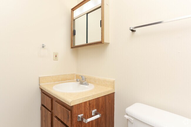 Classic Style The Dogwood 1BR, 1BA - 700 SF - Woodbridge Place Apartments