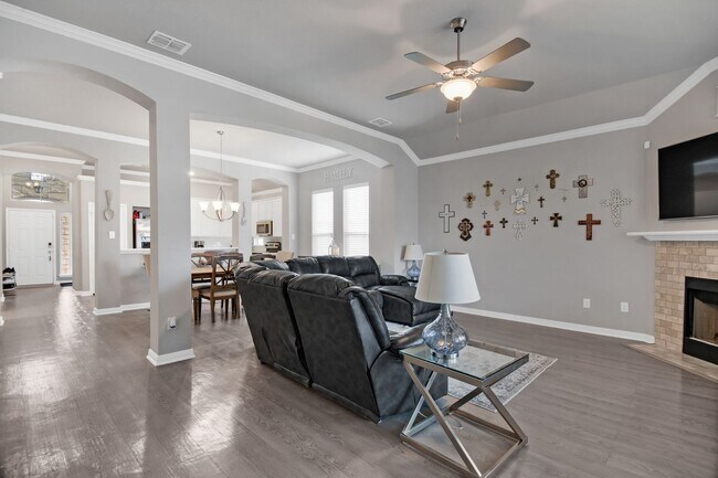 Foto del edificio - 3/2 in MIDWAY ISD!!