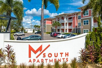 Building Photo - M South