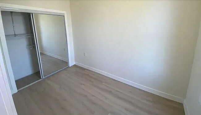 Foto del edificio - 1322 W Ohio St