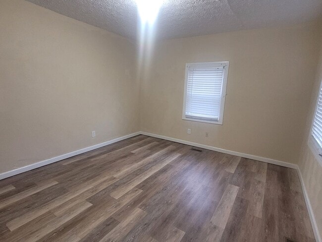Building Photo - 641 Bell Street, Hampton, VA  23661
