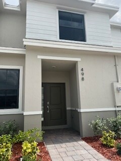 Building Photo - 498 NE 6th Pl