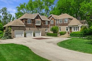 Building Photo - 7953 N Range Line Rd