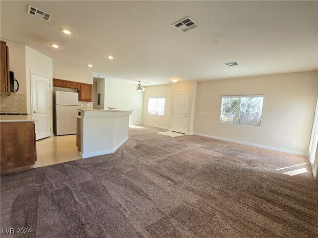 Building Photo - 9133 Camp Light Ave