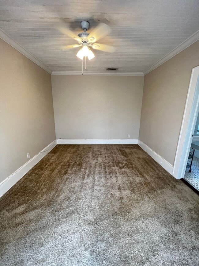 Building Photo - Beautiful 2/2 2nd floor unit for rent on 2...