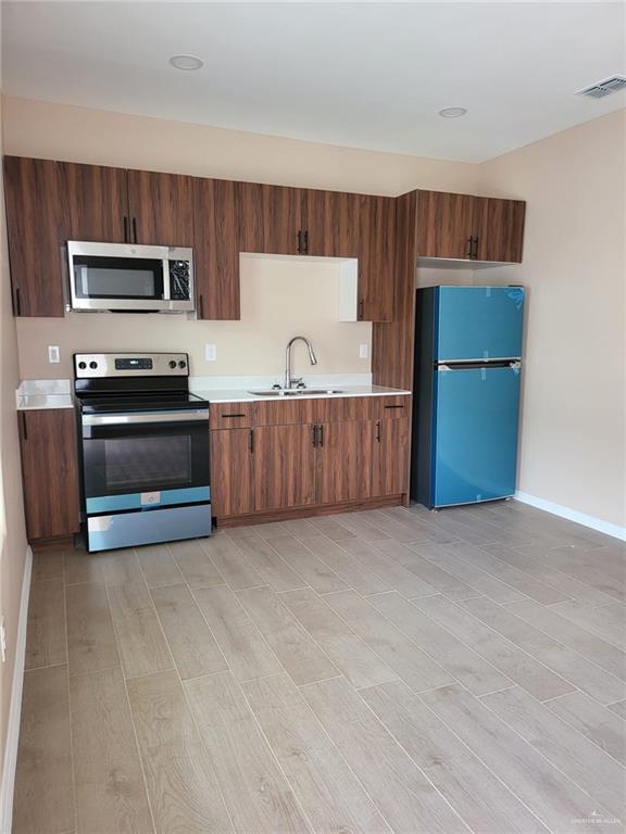 Foto del edificio - 3101 W Kenwood St
