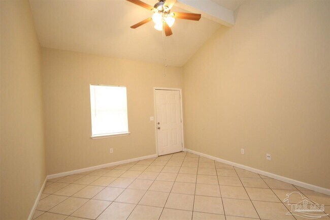 Building Photo - 909 N 77th Ave