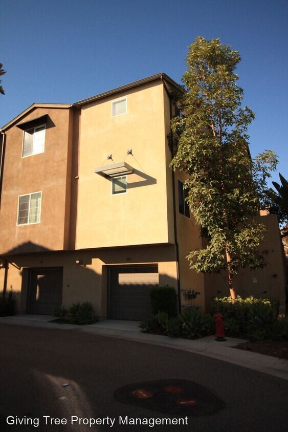 Primary Photo - 5063 Waterview Way
