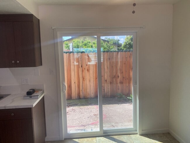 Foto del edificio - Newly Remodeled Apartments