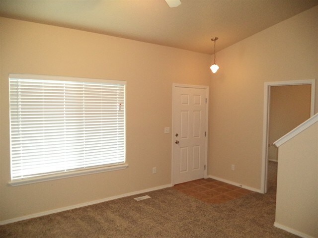 Building Photo - 16866 Bayou Way