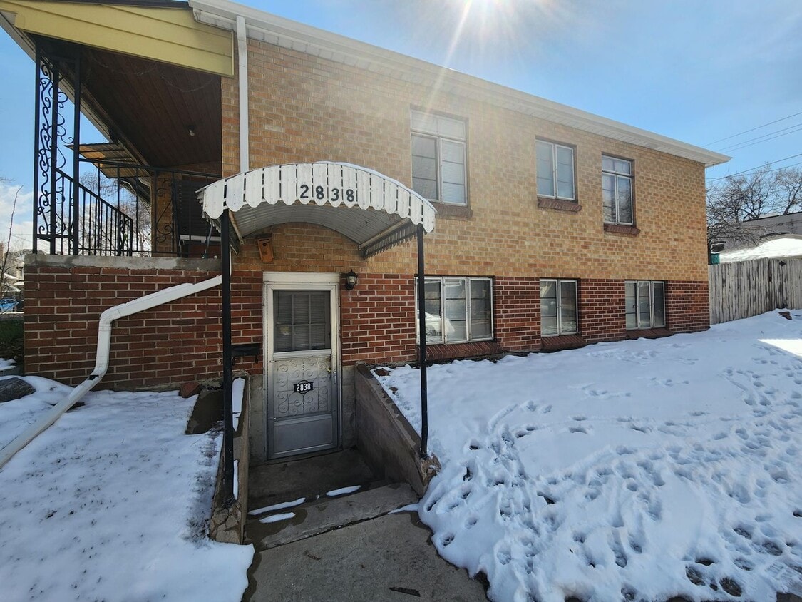 PRICE DECREASE! One Bed One Bath Garden Le... - PRICE DECREASE! One Bed One Bath Garden Le...