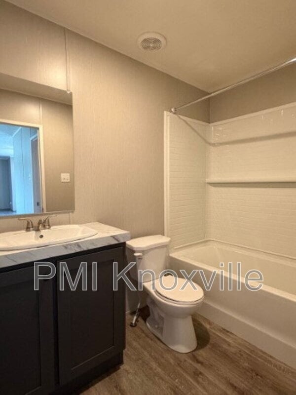 Building Photo - 1413 Howell River Rd
