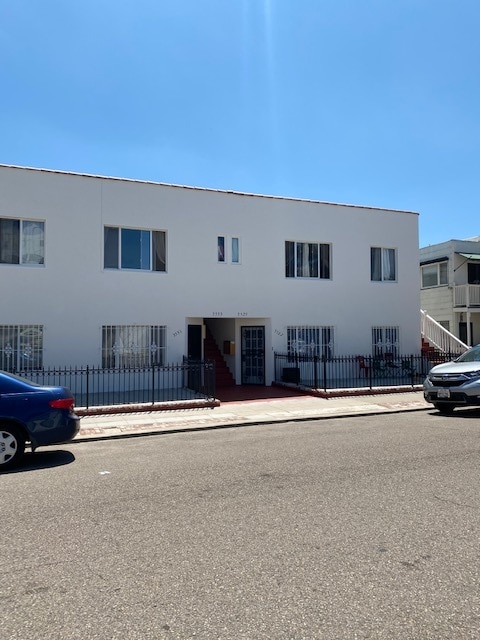 Building Photo - 3527 Georgia St