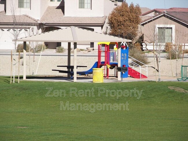 Building Photo - 1365 E Trellis Rd