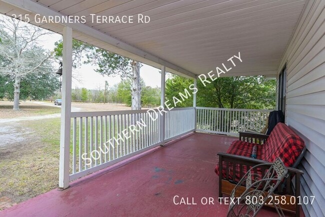 Building Photo - 315 Gardners Terrace Rd