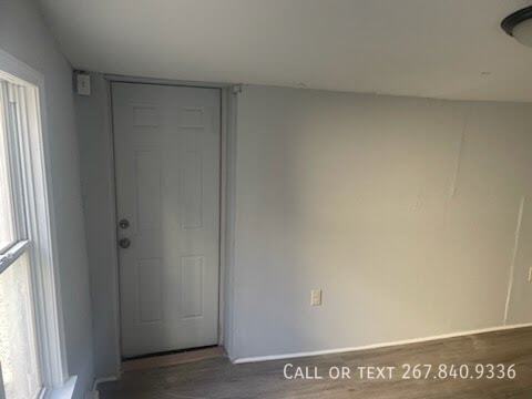 Foto del edificio - 2731 W 3rd St
