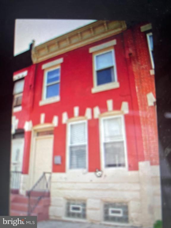Foto principal - 1321 N Hollywood St