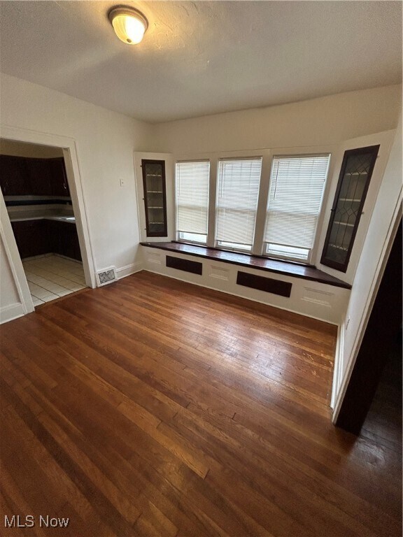 1128 E 168th St Cleveland, OH 44110 – photo 5
