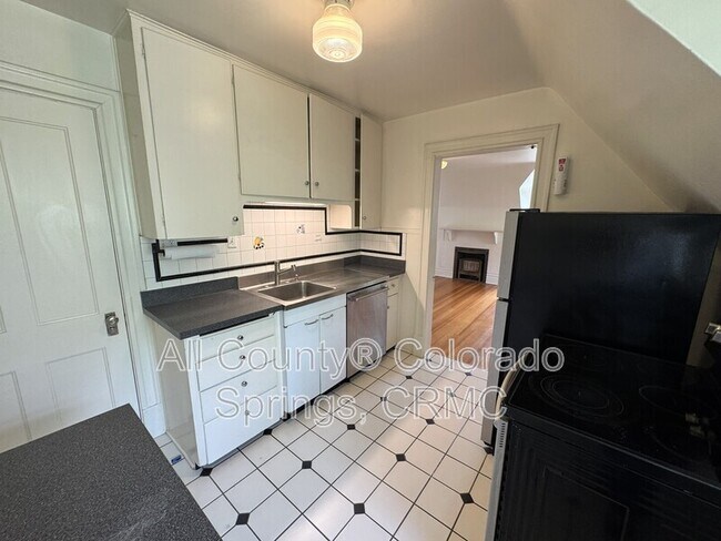 Foto del edificio - 1238 Wood Ave