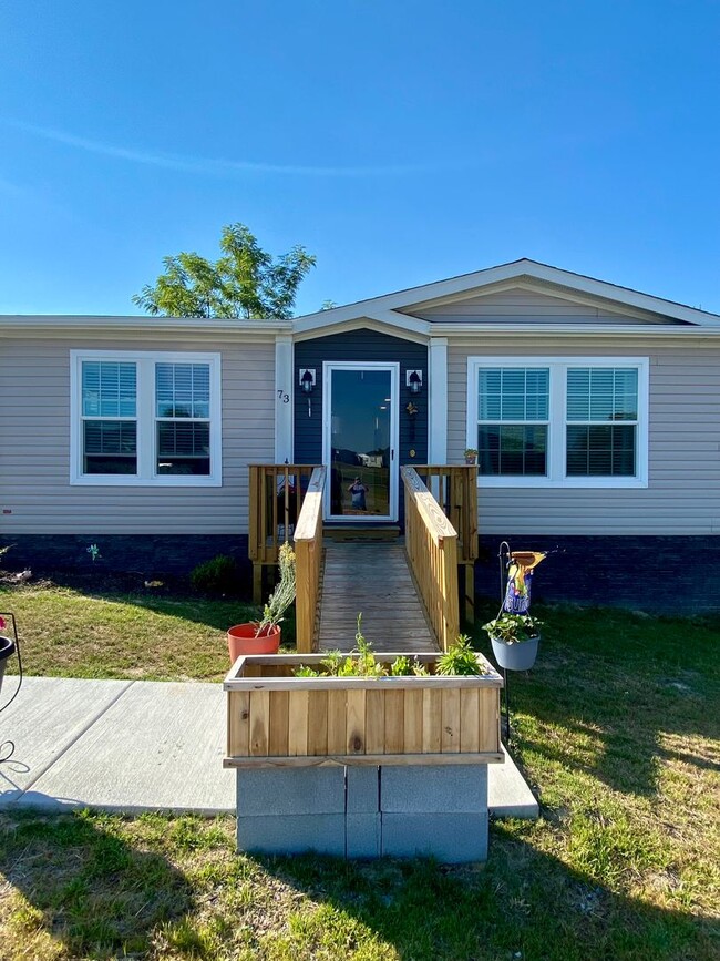 Building Photo - Home in Augusta Woods!!