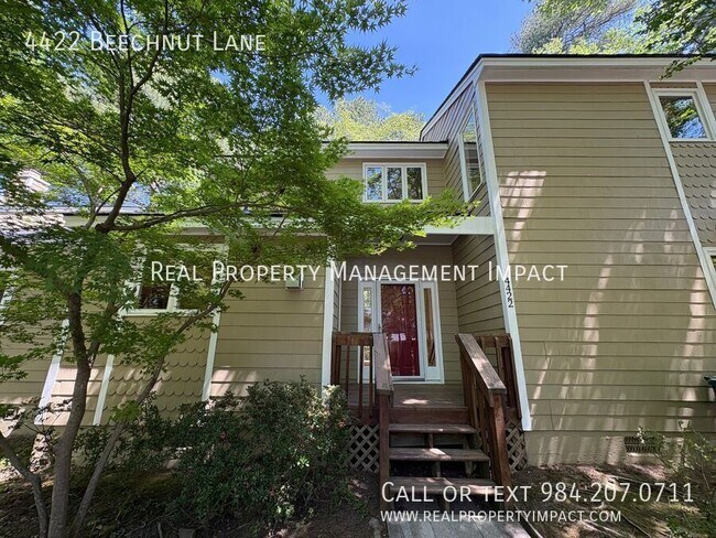 Foto del edificio - 4422 Beechnut Ln