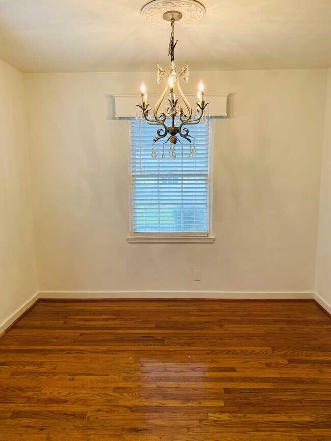 Foto del edificio - D'iberville Apartments