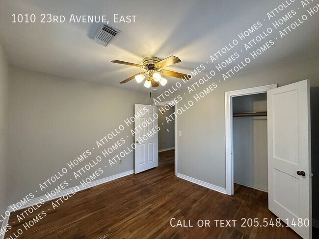 Foto del edificio - 1010 23rd Ave E