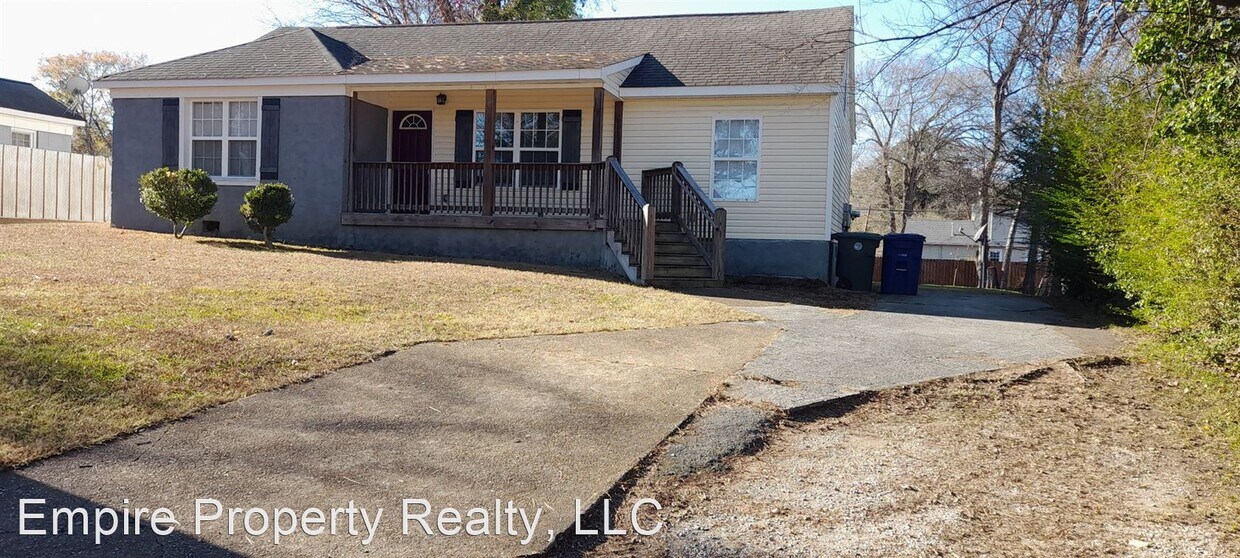 Foto principal - 4 br, 2 bath House - 405 Sequoia Drive